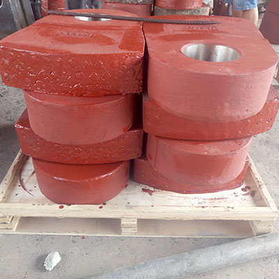 Manganese Crusher Hammer With Alloy Bars Inserts